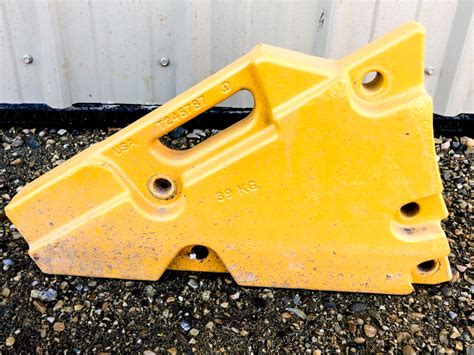 john deere 240 skid steer counterweights|T245787: Counterweight, 39 kg .